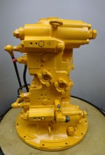 Die Reparatur der Hydraulikpumpe für den Raupenbagger Komatsu PC240NLC-6