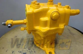 Drehmotor Komatsu 706-75-01070
