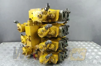 Hydraulik Verteiler Caterpillar 212 M/9