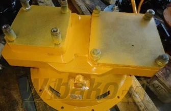Pumpenverteilergetriebe Liebherr L551 