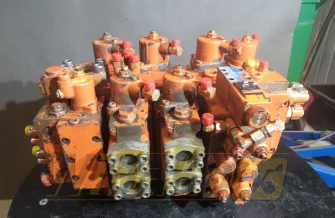 Hydraulik Verteiler Linde 669F020262 VT8/7564