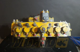 Hydraulik Verteiler Liebherr A900 M/7