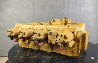 Hydraulik Verteiler Caterpillar 235 M-4