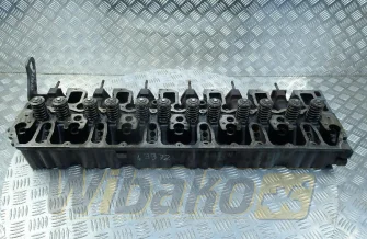 Motor Zylinderkopf Deutz 04258234