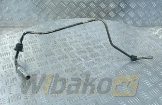+ adapter wtryskiwacza Komatsu SA6D125E-3 6155-71-5131