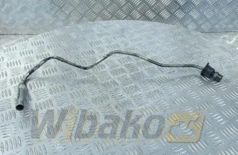 + adapter wtryskiwacza Komatsu SA6D125E-3 6155-71-5151