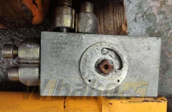 Verschluss vom Zylinder Liebherr R904C 10000354