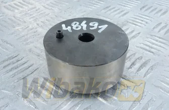 Umlenkrollen-Bolzen Liebherr D504 7090121
