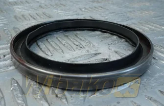 Przód 75x93x8 Cummins 3921927