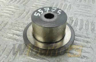 Umlenkrollen-Bolzen Deutz 04161357