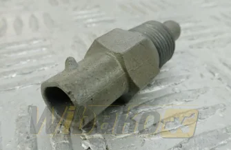 powietrza Isuzu 8121468300