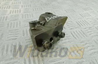 AGR-Kühler-Halterung Isuzu 8973759520