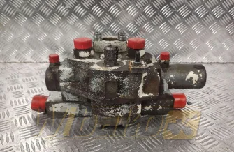 Hydraulik Verteiler Liebherr A902 M/1