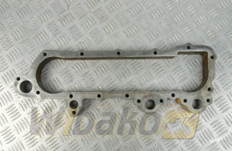 Dystans obudowy chłodnicy oleju für Motor Liebherr D9408 9077321