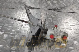 Pedale Liebherr VG7-2/3 L07 9079259-101