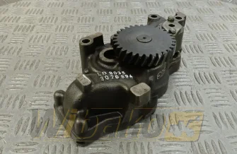 Ölpumpe LA18 Liebherr L08035