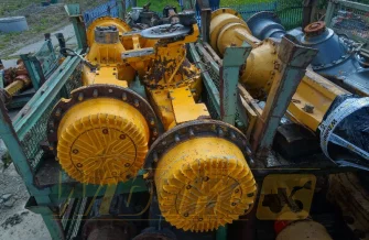 hintere Achse do ładowarki kołowej Hyundai HL760-7 LR122104