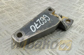 Uchwyt pompki paliwa für Motor Komatsu SAA6D125E-3 6156-21-6121
