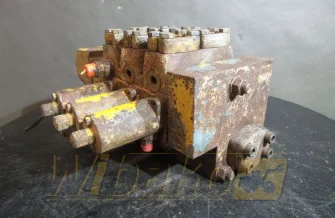 Hydraulik Verteiler 4438230 
