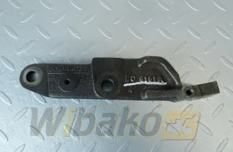 Halterung für Einspritzpumpe Liebherr 9276928