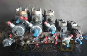 Hydraulik Verteiler Liebherr R914 H2X669N00544