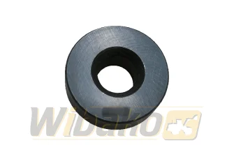Abstandhalter Deutz 02113047