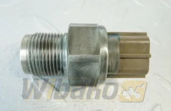 Kraftstoffdrucksensor listwy paliwowej für Motor Kubota V3307-T 