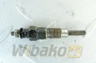 10V NGK Y702U