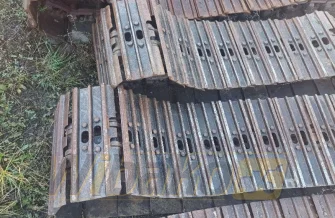 Raupen Liebherr R904C 