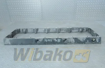 Cylinderhead cover dystansowa Cummins 3406906