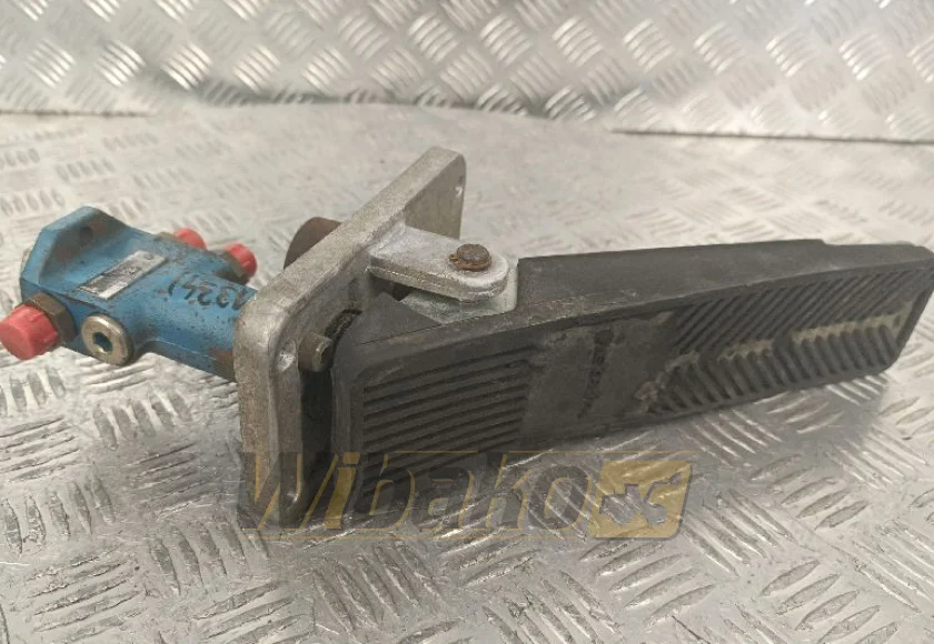 Pedal Rexroth LT05MKA-10/025J/02M15S05 00510386 – gebraucht