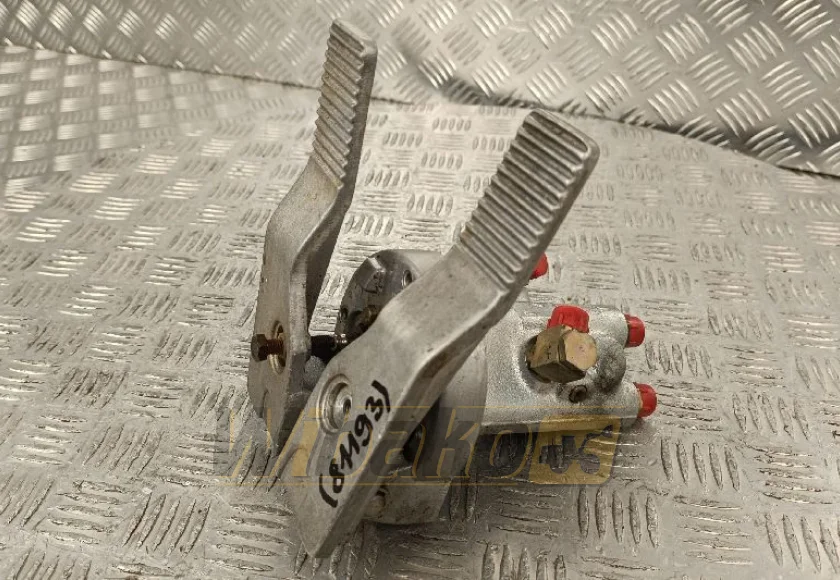 Pedal Liebherr VG 7 - 2/3 007 9883397-006 – gebraucht