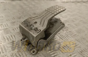 Pedal Liebherr LH35M – gebraucht (2)