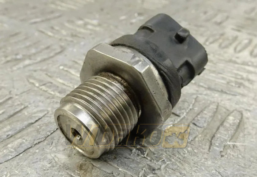 Drucksensor listwy paliwowej Cummins 5297640 – gebraucht