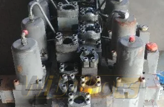 Hydraulik Verteiler Volvo EC450 M/8