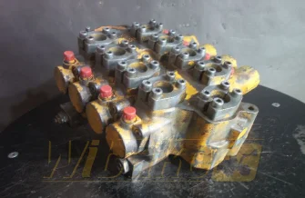 Hydraulik Verteiler Liebherr M/4 