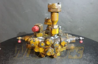 Hydraulik Verteiler Komatsu PC210-3 