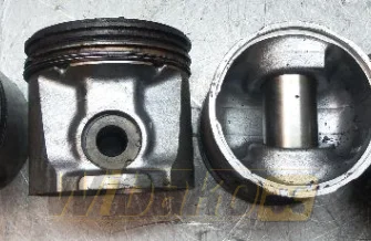 Bolzen John Deere 6068TF275 R505100