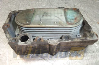 Ölradiator John Deere 6068TF275 RE56690