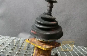 Joystick Komatsu PC300-5 