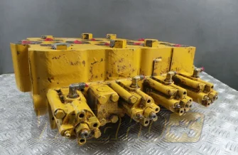 Hydraulik Verteiler Caterpillar 235 M-4