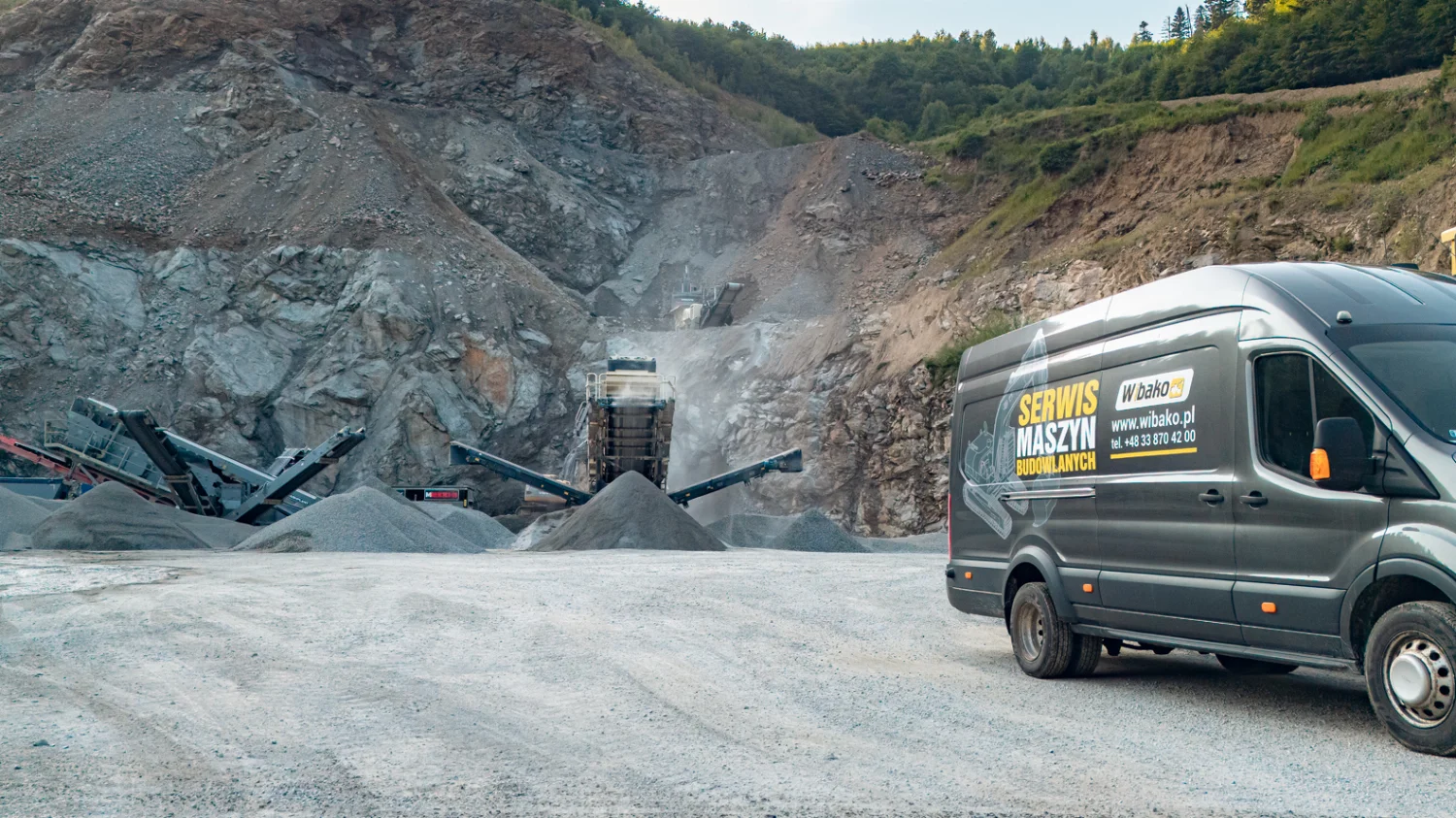 Weltweite Logistik und Lieferung von Baumaschinenteilen