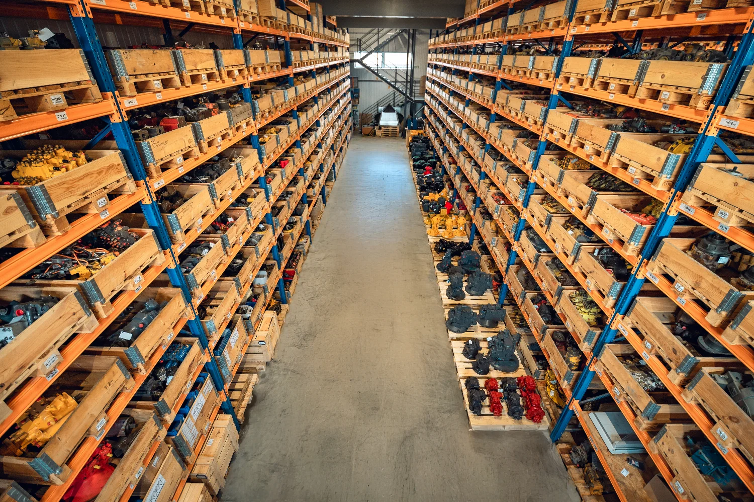 Auswahl an Ersatzteilen für CAT-Maschinen