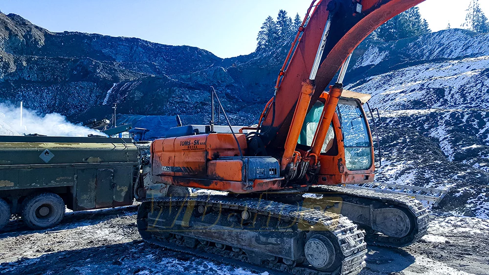 Bagger im Winter