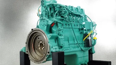 Reparatur des Deutz TCD2013 L06 2V Motors in Terex Fuchs MHL350D