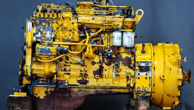Reparatur des Cummins 6CT8.3 Motors