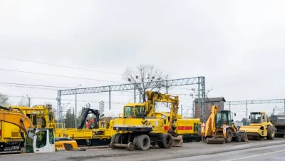 Warum ist es wichtig, den Termin für den Wechsel des Hydrauliköls einzuhalten?