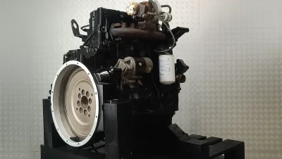 Reparatur des Cummins QSB4.5 Motors im Badger CD4415 Kran