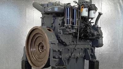 Reparatur des Liebherr D924 Motors im LTM 1080/1 Kran