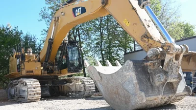 Die Herausforderung der Reparatur eines Caterpillar 374F